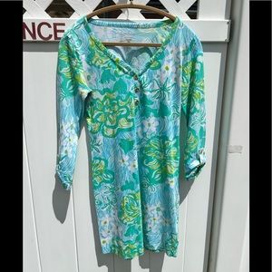Lilly Pulitzer size small blue, green, and white flowered summer dress